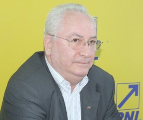Haşotti: Primarii nu sunt cei mai năpăstuiţi români. Am votat împotriva majorării salariilor